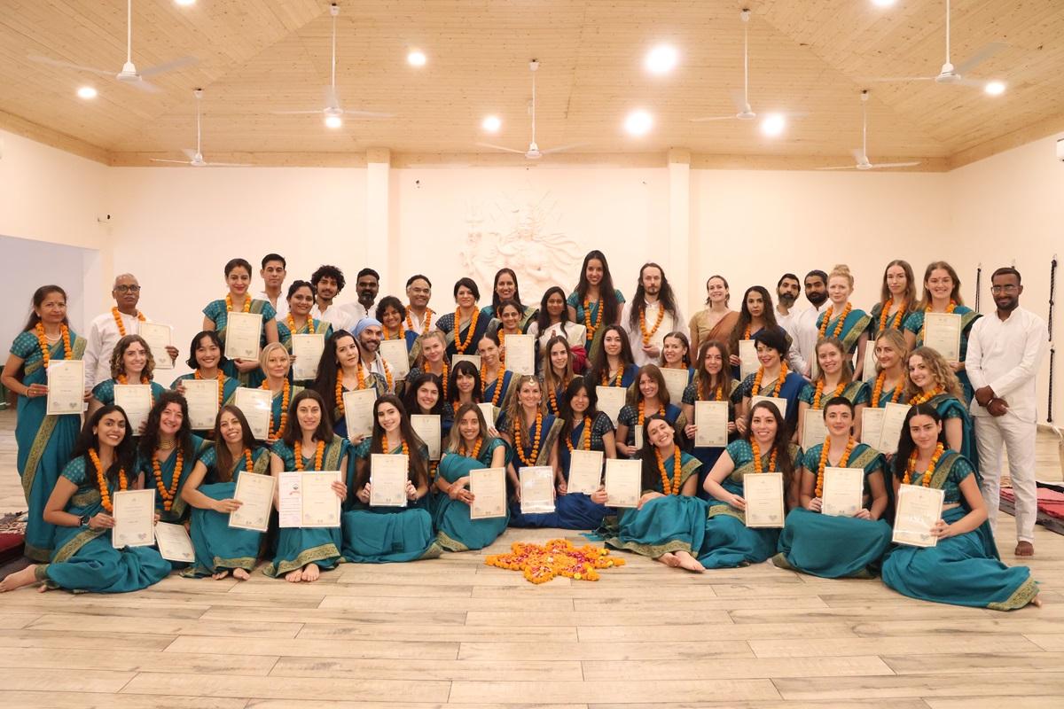 International Yoga Teacher Training Course in India - A Complete Guide for Global Yoga Aspirants