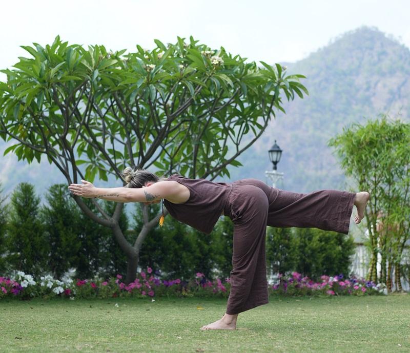 rishikesh-yoga.jpg