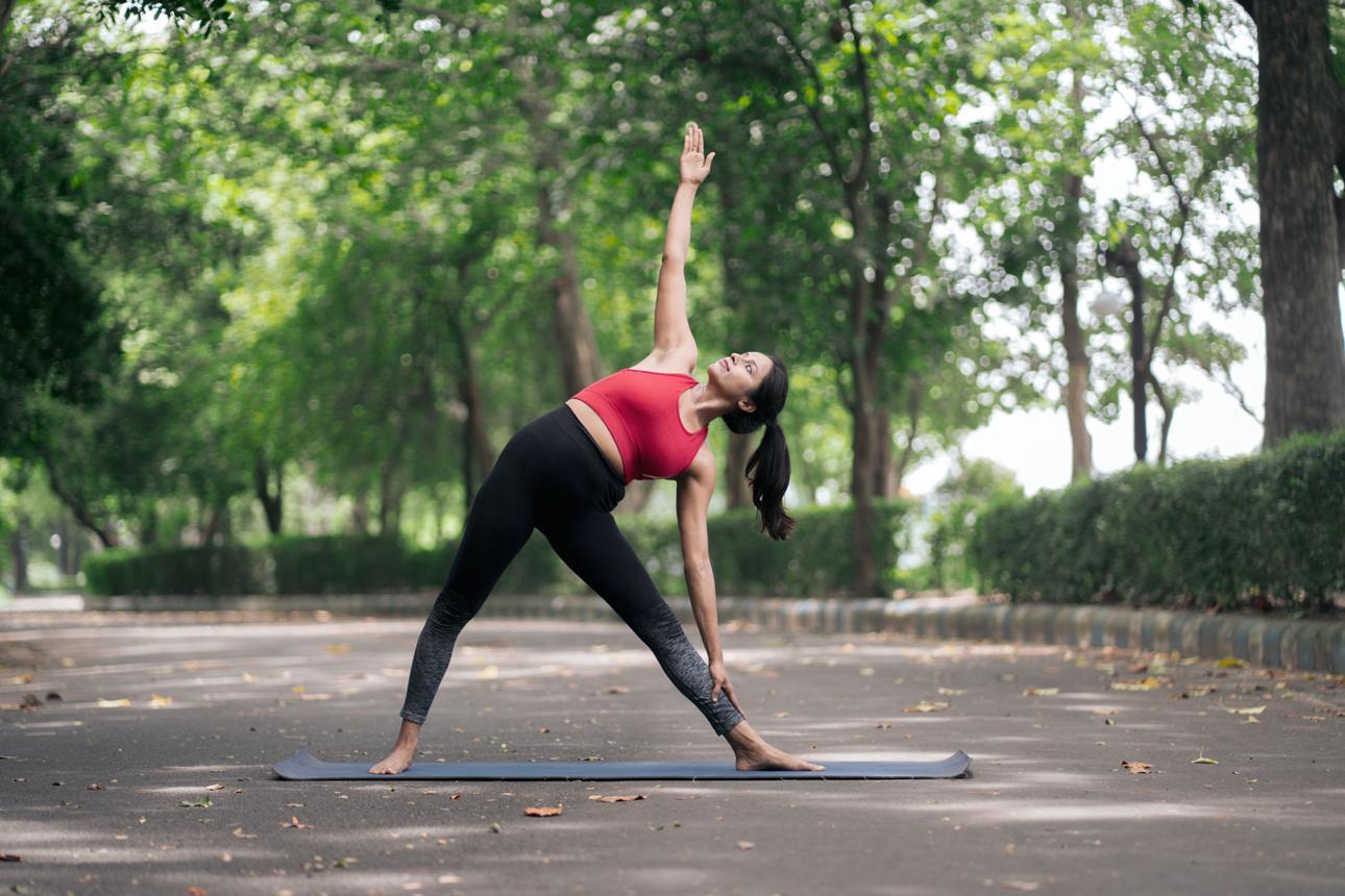 trikonasana-for-increasing-height-1.jpg